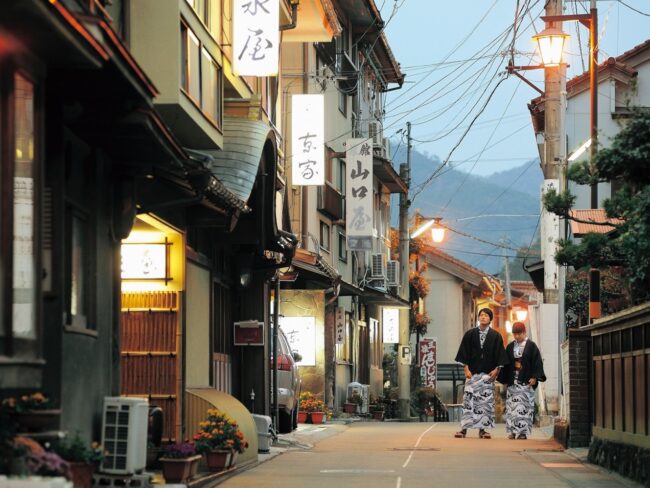 長門市/温泉街の旅館でのデジタル化推進プログラム